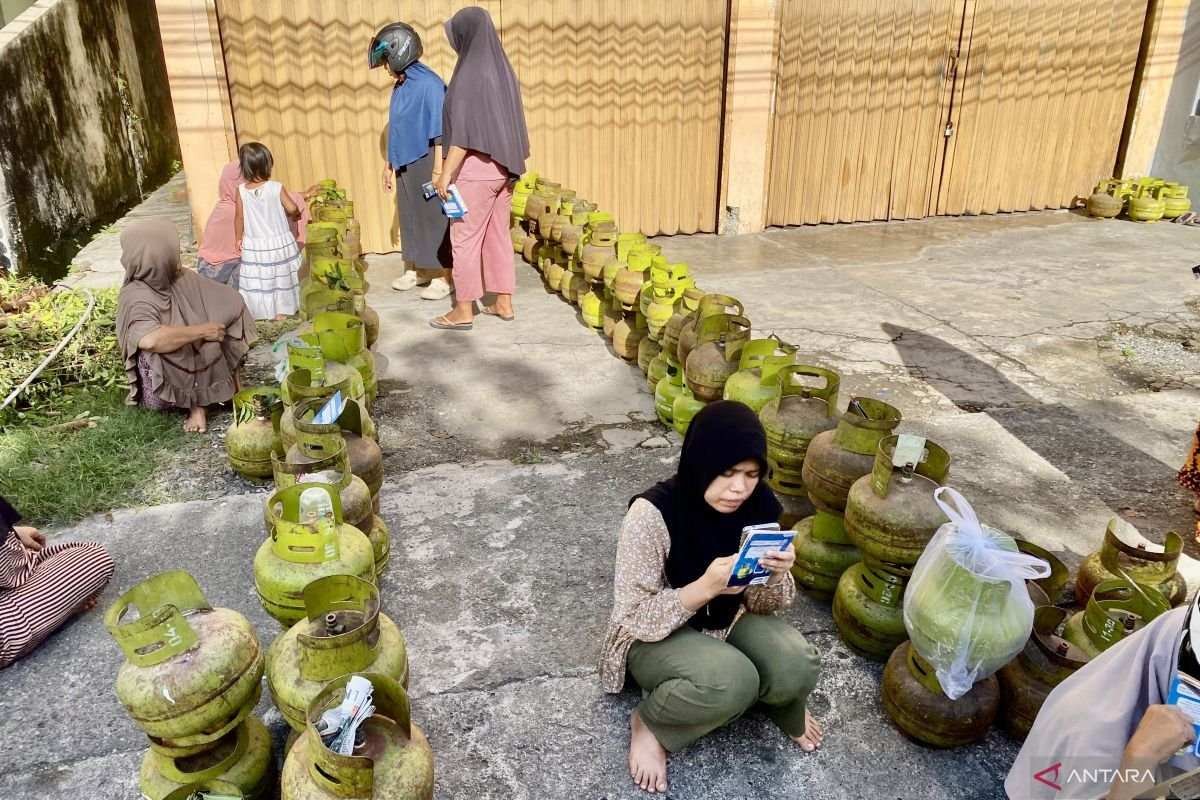 Memperkuat Basis Data Penerima LPG 3 Kg untuk Subsidi Tepat Sasaran Memperkuat Basis Data Penerima LPG 3 Kg untuk Subsidi Tepat Sasaran