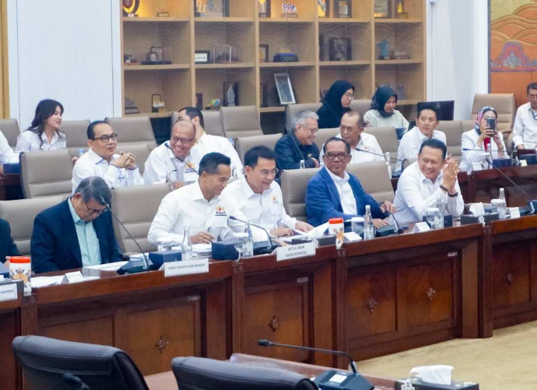 Rapat Dengar Pendapat dengan Panja RUU Kadin Komisi VI DPR RI, Bamsoet Dorong KADIN Sebagai Lembaga Sui Generis Non APBN