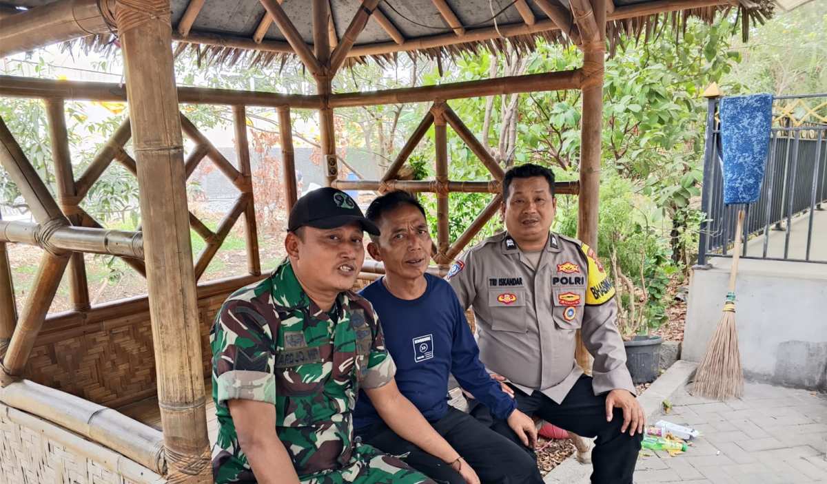 Ngariung di Kampung Pulo, Bhabinkamtibmas Polsek Cikupa Perkuat Kedekatan dengan Warga