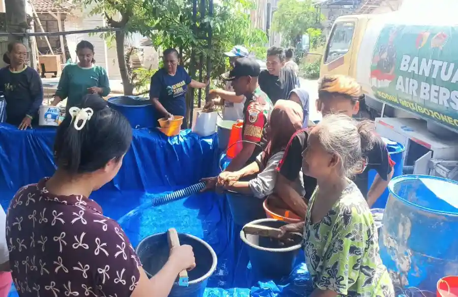 Sambut HUT TNI ke-81, Kodim Bojonegoro Pasok 13.000 Liter Air Bersih untuk Warga Dusun Kedungdowo Sumberharjo Sumberrejo