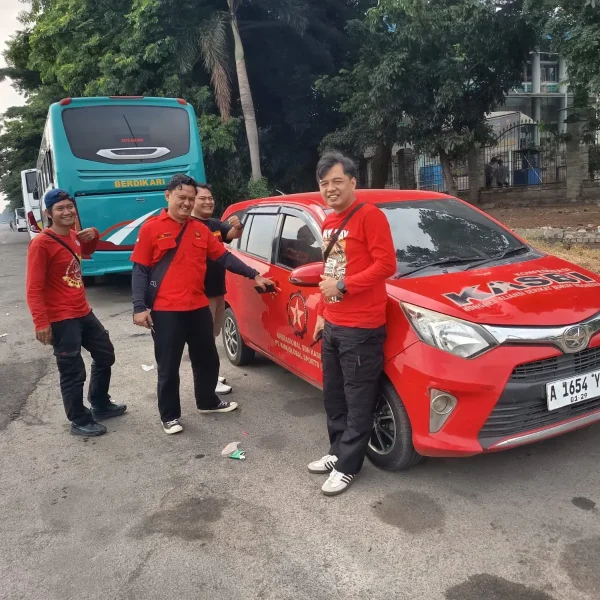 Polsek Cikupa Pantau Keberangkatan Massa FSBN KASBI PT KMK Menuju Jakarta