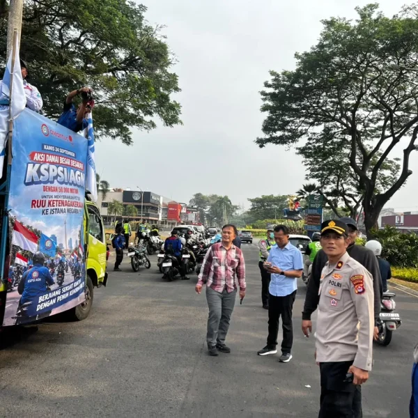 Polsek Cikupa Amankan Keberangkatan Sekitar 1.500 Massa Buruh KSPSI AGN Menuju Jakarta