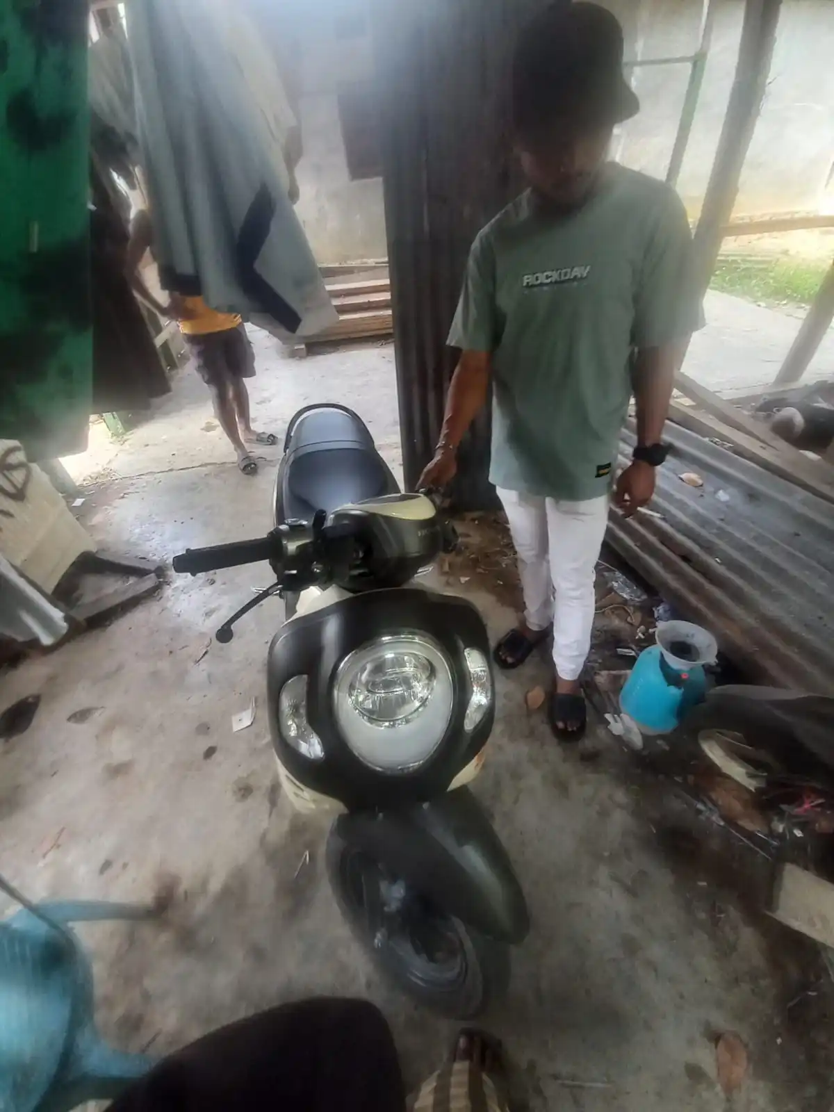 Team Paniki Polsek Sorong Timur Amankan Terduga Pelaku Curanmor, Satu Unit Honda Scoopy Diamankan