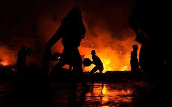 Insiden Kebakaran di Posko Grib Jaya, Jakarta Barat Insiden Kebakaran di Posko Grib Jaya, Jakarta Barat