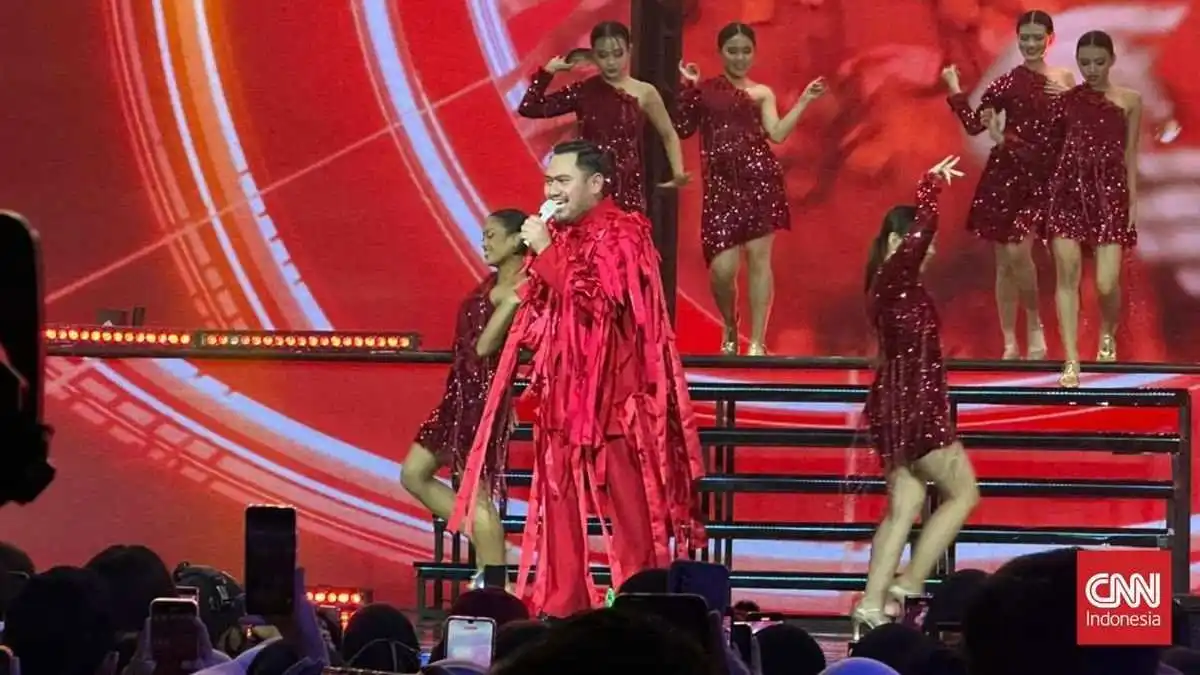 King Nassar dan Antusiasme Konser Perdana King Nassar dan Antusiasme Konser Perdana