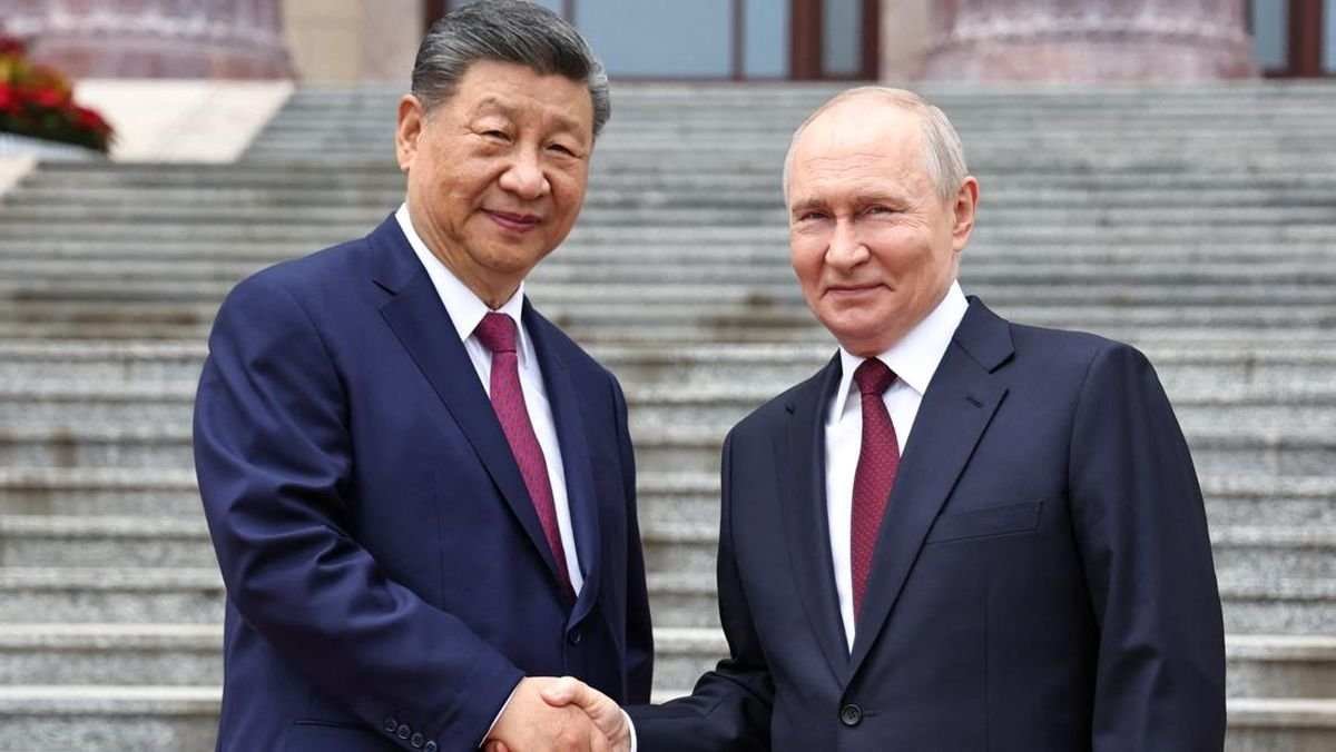Dampak Sanksi Ekonomi AS Terhadap Iran dan Respon Rusia serta China Dampak Sanksi Ekonomi AS Terhadap Iran dan Respon Rusia serta China
