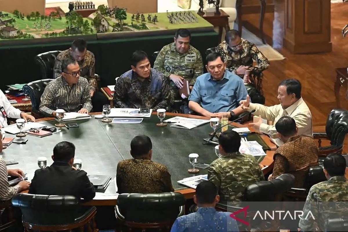 Edukasi Masyarakat tentang Karhutla oleh Babinsa