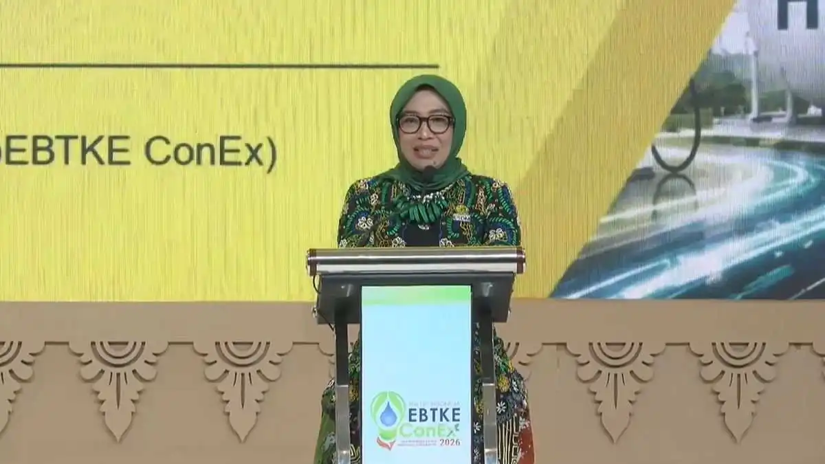 Target Bauran Energi Baru dan Terbarukan 30 Persen pada 2034