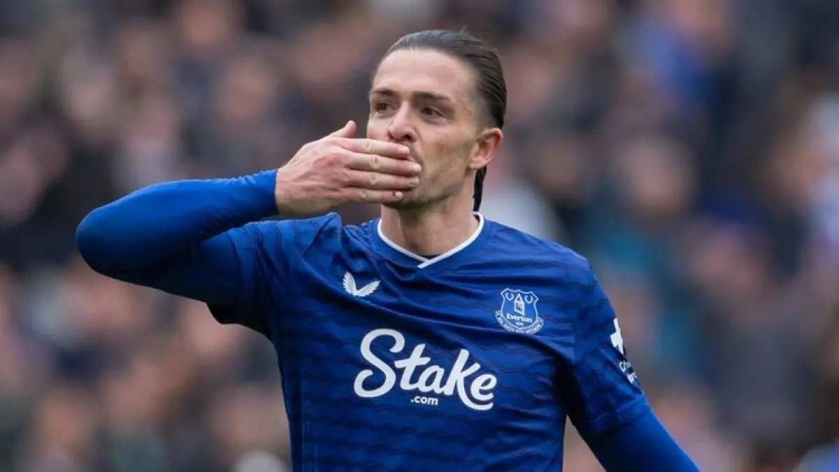 Jack Grealish Kembali Bergabung dengan Everton untuk Musim Kedua Jack Grealish Kembali Bergabung dengan Everton untuk Musim Kedua