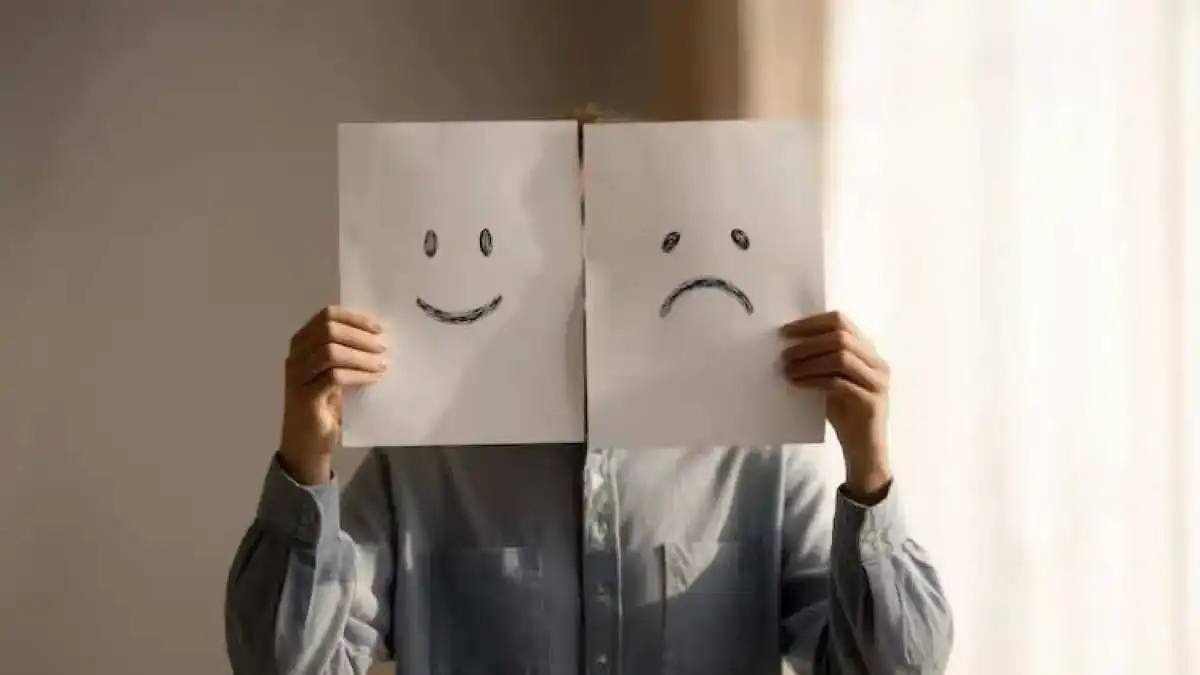 Zodiak Paling Anomali dengan Mood yang Sulit Ditebak