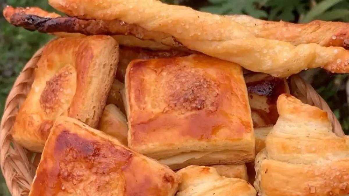 Membuat Puff Pastry Homemade dengan Bahan Sederhana Membuat Puff Pastry Homemade dengan Bahan Sederhana