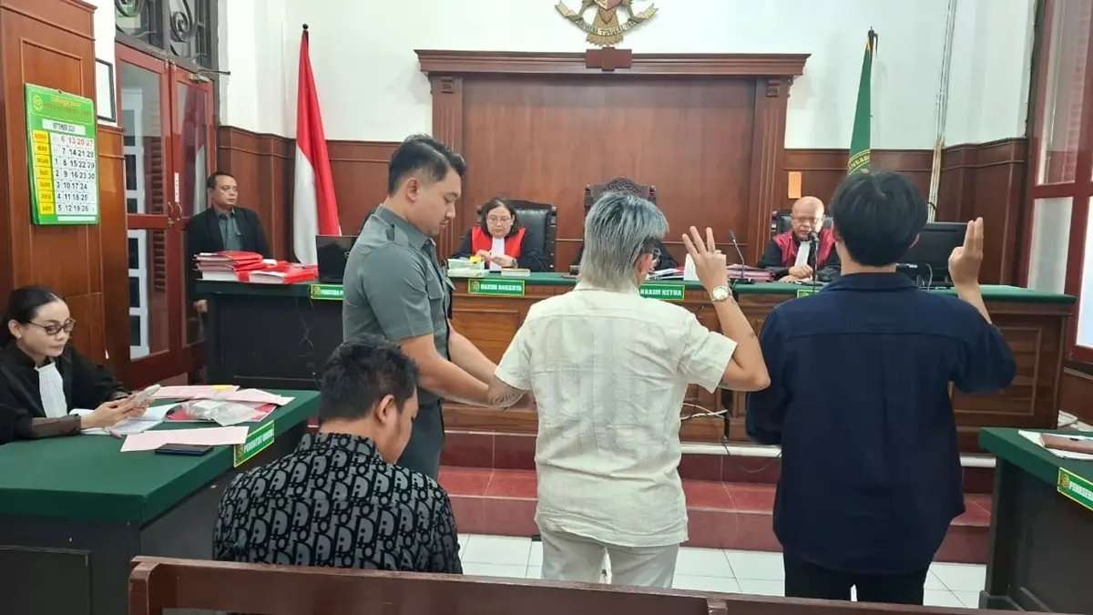 Kasus Penganiayaan Pengusaha Buah di Surabaya Kasus Penganiayaan Pengusaha Buah di Surabaya