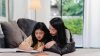 Enam Strategi Parenting untuk Membesarkan Anak yang Pantang Menyerah Enam Strategi Parenting untuk Membesarkan Anak yang Pantang Menyerah