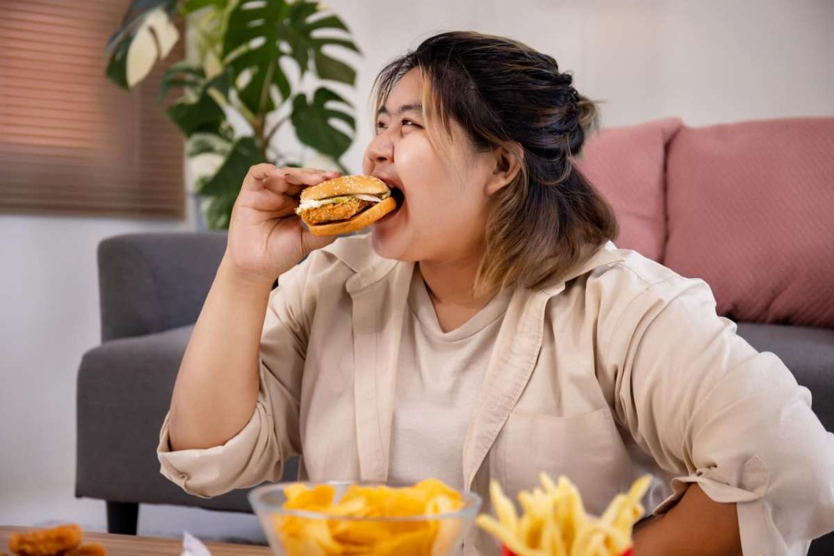 Memahami Kebiasaan Makan yang Buruk untuk Kesehatan Jantung Memahami Kebiasaan Makan yang Buruk untuk Kesehatan Jantung