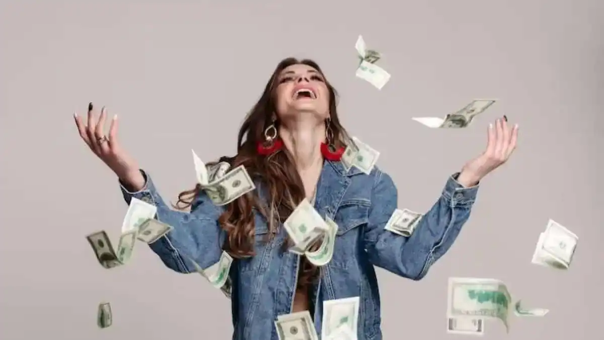 Mengenal Empat Zodiak yang Menarik Rezeki dalam Kesulitan