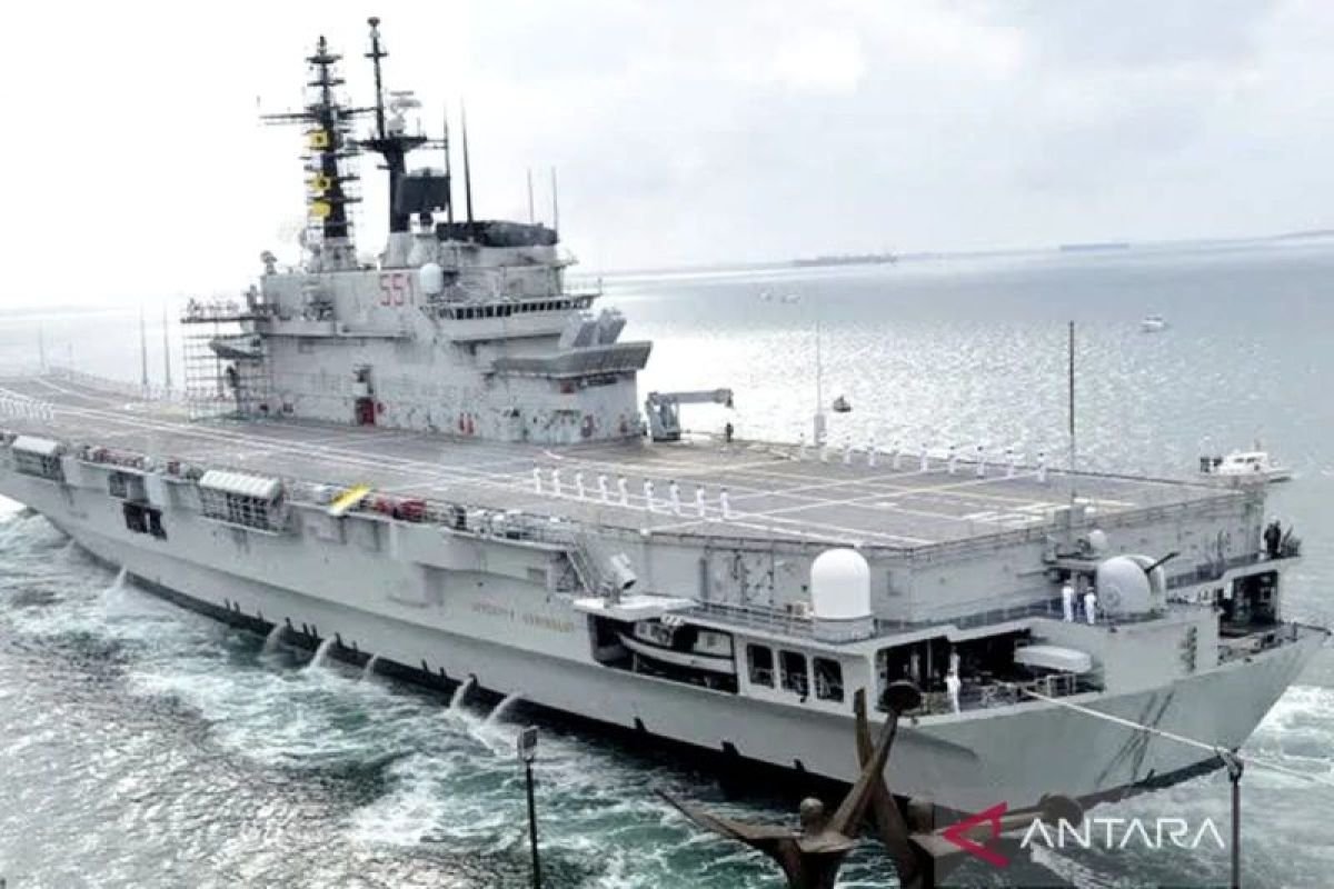 Gangguan Abu Vulkanik Terhadap Pembangunan Dermaga di Lampung Gangguan Abu Vulkanik Terhadap Pembangunan Dermaga di Lampung