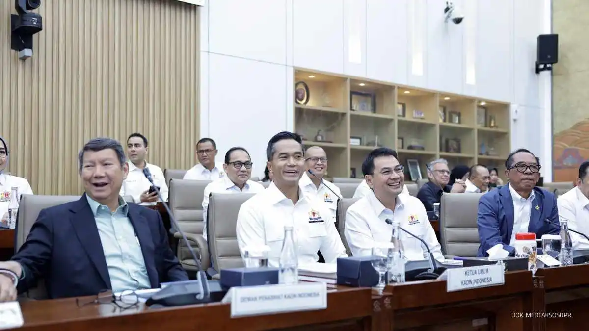 Kontroversi Revisi UU Kadin: Analisis dan Dampaknya