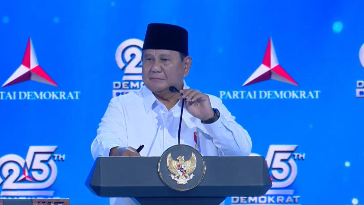 Penghargaan Prabowo untuk SBY: Taruna Akmil Terbaik Penghargaan Prabowo untuk SBY: Taruna Akmil Terbaik