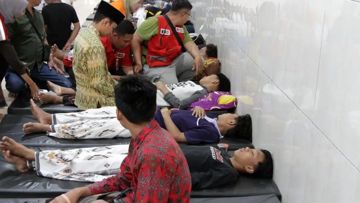 Tanggapan Menteri HAM Natalius Pigai Terhadap Kasus Keracunan Makanan Bergizi Gratis