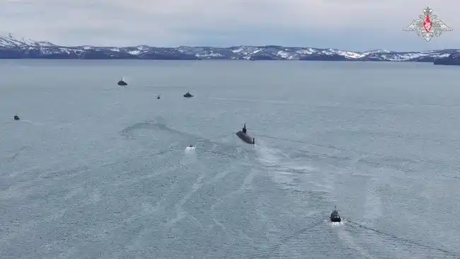 Rusia dan Latihan Lumpuhkan Kabel Bawah Laut: Ancaman di Perairan Arktik