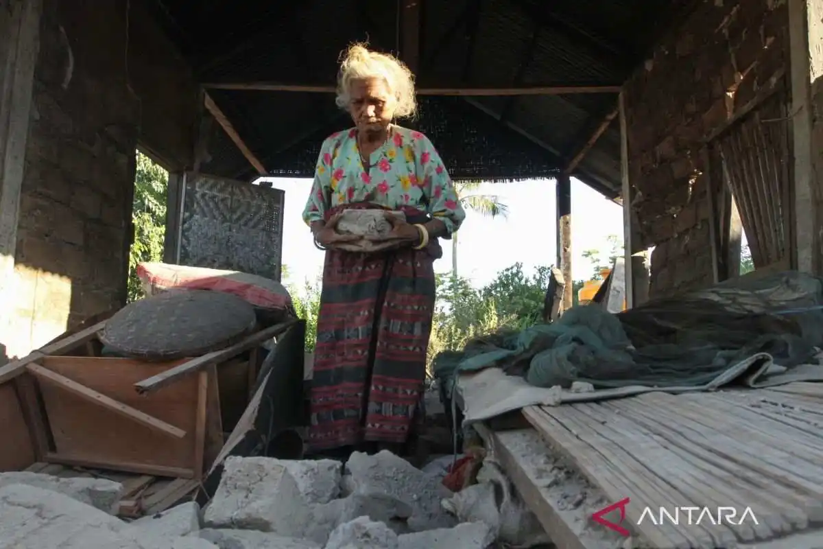 Korban Gempa NTT Meningkat dan Ratusan Rumah Terdampak