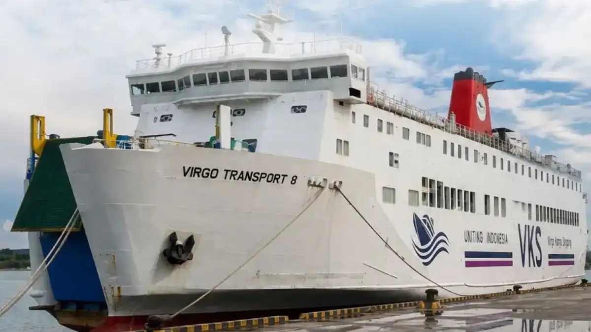 Tim SAR Terus Berupaya Mencari Penumpang Kapal Virgo Transport 8 di Laut Jawa Tim SAR Terus Berupaya Mencari Penumpang Kapal Virgo Transport 8 di Laut Jawa
