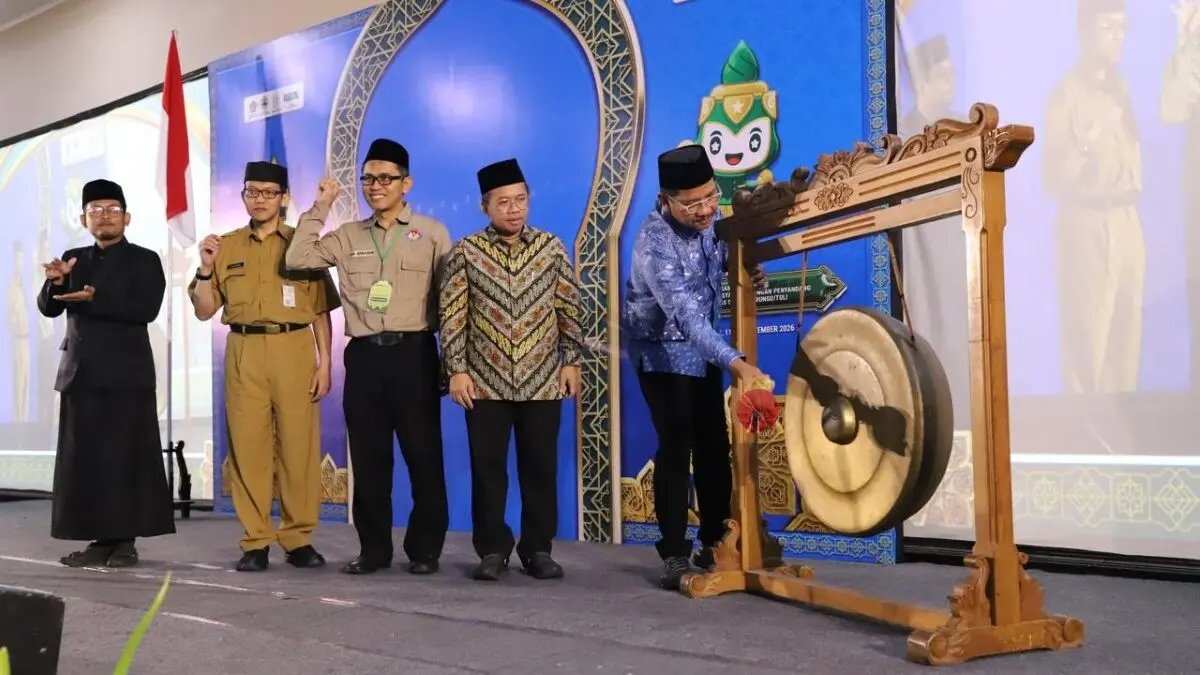 Inisiatif Baru: Ekshibisi Tartil Al-Qur’an Isyarat untuk Penyandang Tuli Inisiatif Baru: Ekshibisi Tartil Al-Qur’an Isyarat untuk Penyandang Tuli