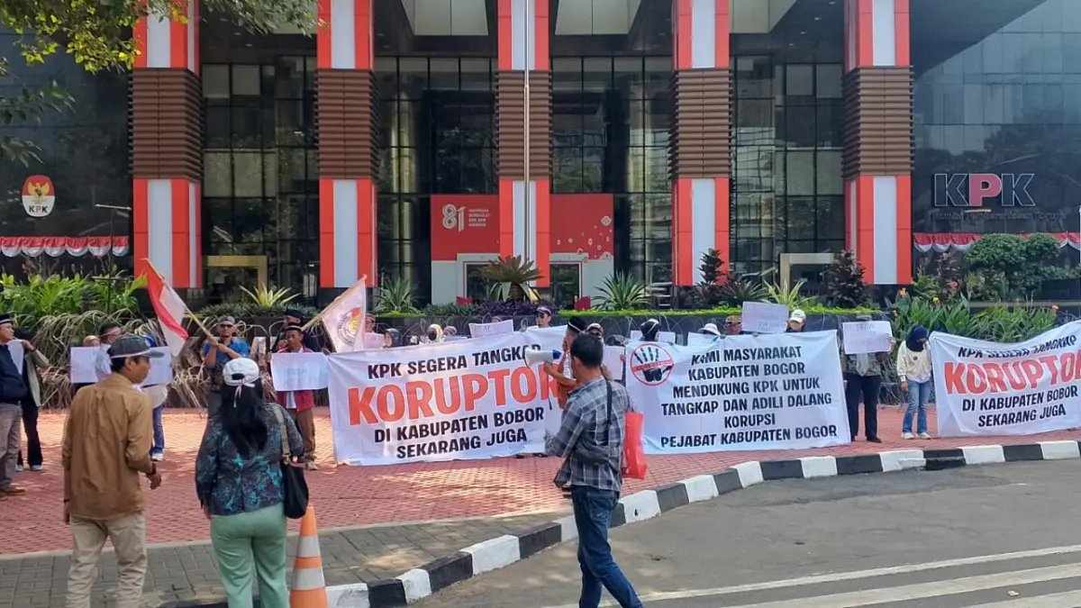 Warga Bogor Tekan KPK Tindak Lanjuti Kasus Korupsi Pajak Warga Bogor Tekan KPK Tindak Lanjuti Kasus Korupsi Pajak