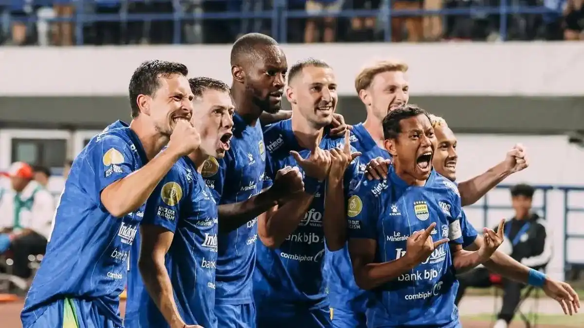 Persib Bandung Pecahkan Penantian 30 Tahun Melawan Klub Korea Selatan