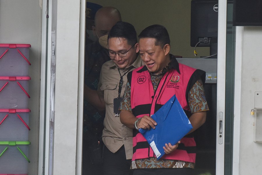 Pengusutan Kasus Emas 74 Kg yang Mengaitkan Febrie Adriansyah Pengusutan Kasus Emas 74 Kg yang Mengaitkan Febrie Adriansyah