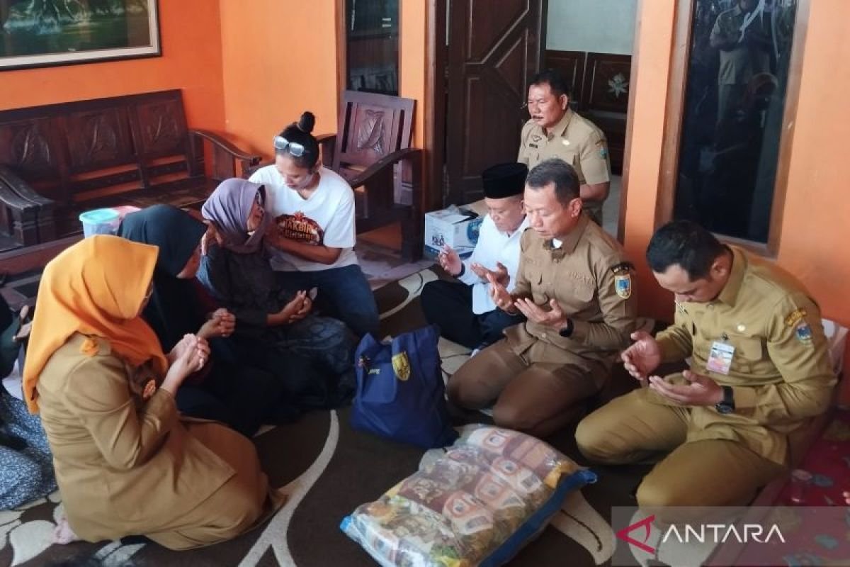 Duka Mendalam Keluarga Korban Kapal Virgo di Kudus
