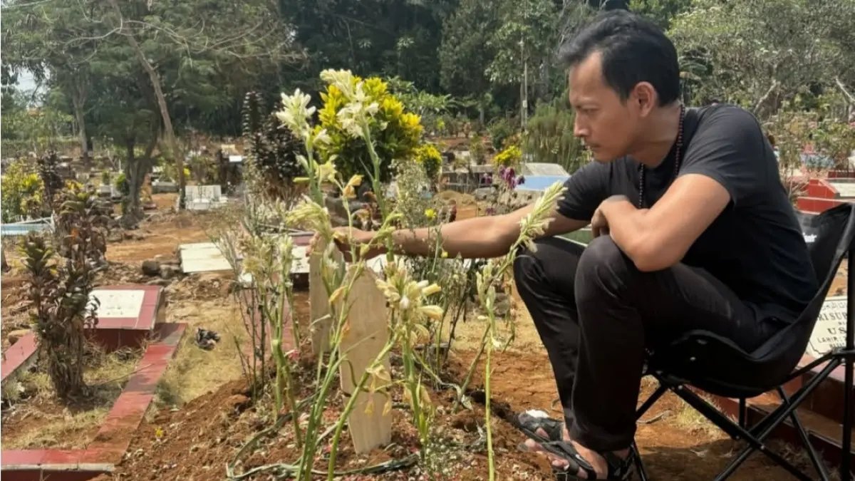 Kenangan Terakhir Fedi Nuril untuk Aries Garasi Kenangan Terakhir Fedi Nuril untuk Aries Garasi