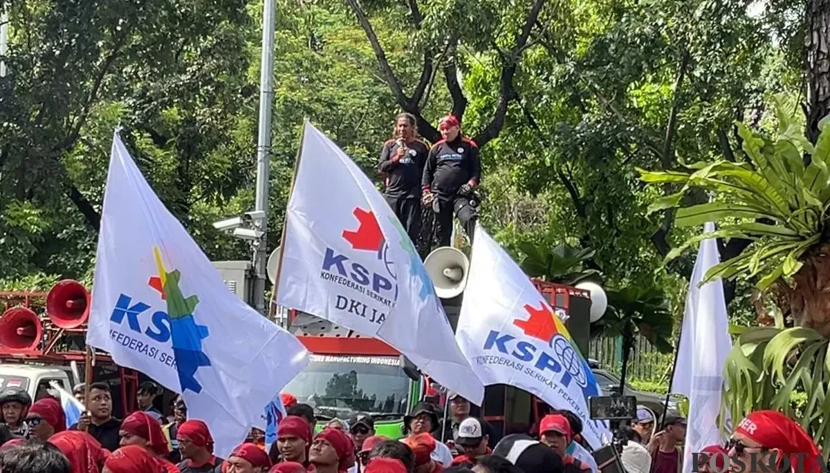 Peringatan Terkait Aksi Buruh di Jakarta Hari Ini