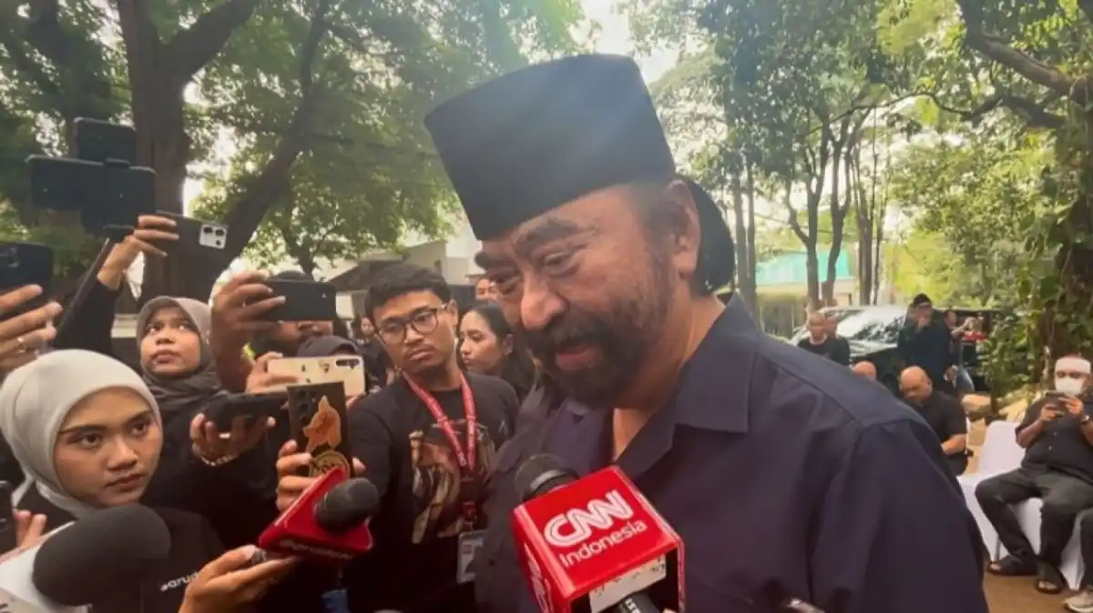 Keinginan Politisi Seni: Guruh Soekarnoputra dan Nasdem