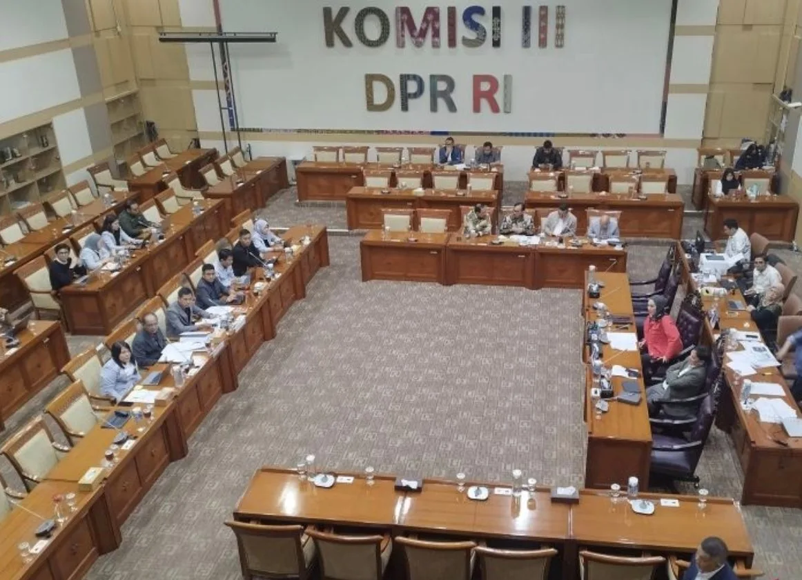 Pentingnya Mekanisme Pengawasan dalam RUU Perampasan Aset Pentingnya Mekanisme Pengawasan dalam RUU Perampasan Aset