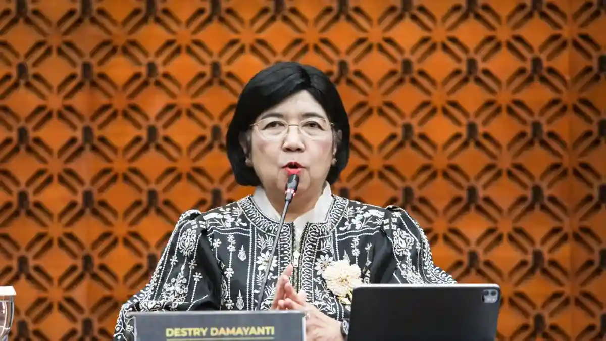Kenaikan Suku Bunga The Fed: Implikasi dan Proyeksi Ekonomi Global Kenaikan Suku Bunga The Fed: Implikasi dan Proyeksi Ekonomi Global
