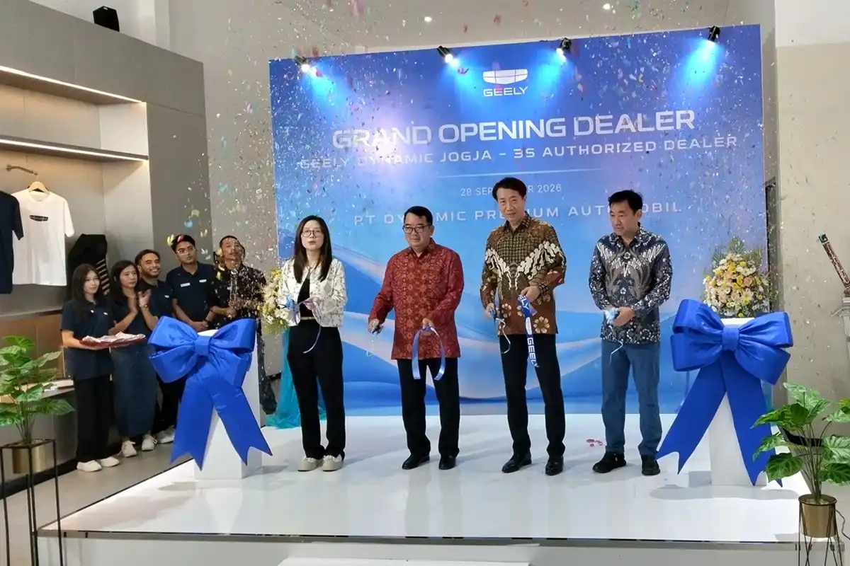 Geely Resmi Hadir di Yogyakarta, Menargetkan Penjualan Bulanan Menjulang Geely Resmi Hadir di Yogyakarta, Menargetkan Penjualan Bulanan Menjulang