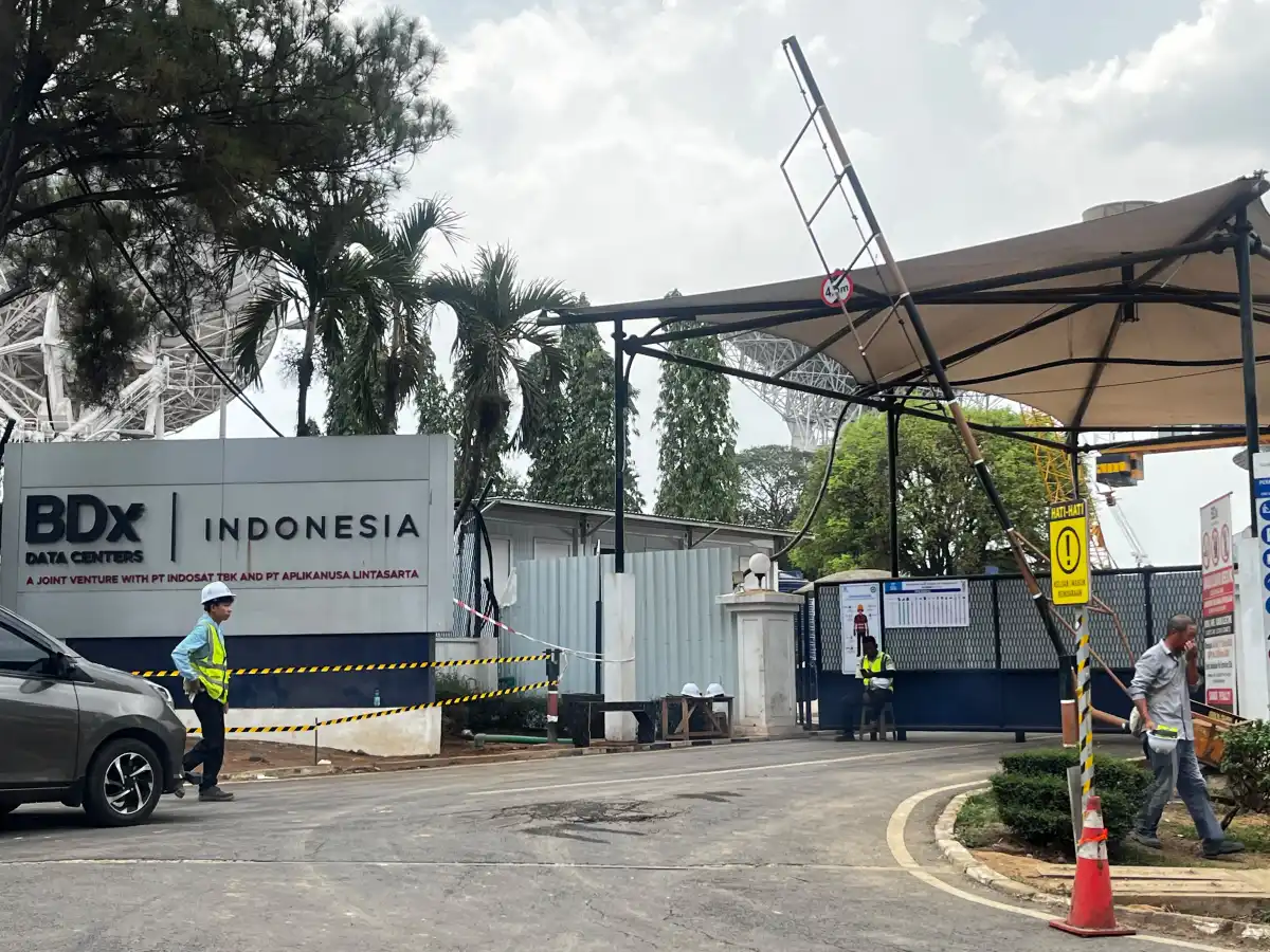 Isu Pembangunan Pusat Data AI di Purwakarta: Kajian Lingkungan yang Tak Terlupakan Isu Pembangunan Pusat Data AI di Purwakarta: Kajian Lingkungan yang Tak Terlupakan