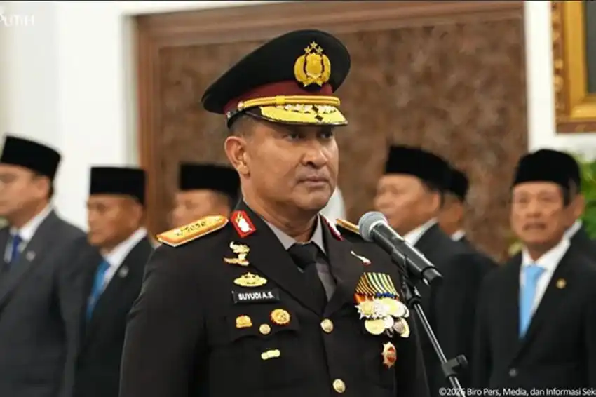 Enam Lulusan Akpol 1994 Dipercaya Menjadi Kapolda dalam Mutasi Polri Enam Lulusan Akpol 1994 Dipercaya Menjadi Kapolda dalam Mutasi Polri