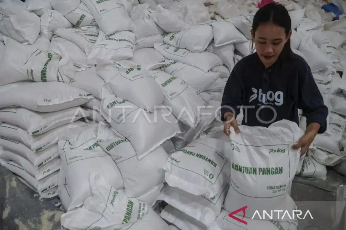 Tekan inflasi, Bapanas tambah penugasan Bulog salurkan SPHP beras Tekan inflasi, Bapanas tambah penugasan Bulog salurkan SPHP beras