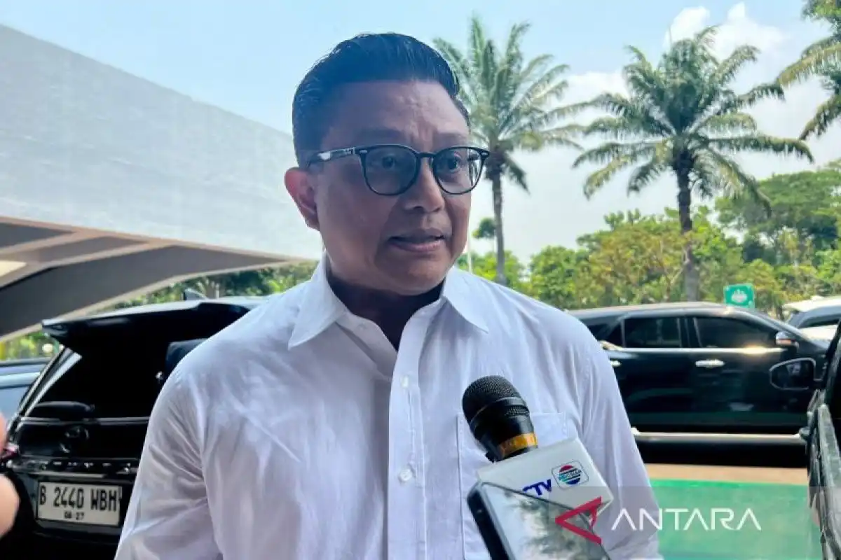 Pasokan Beras Premium Tetap Terjaga setelah Penarikan Produk Fortifikasi Bermasalah Pasokan Beras Premium Tetap Terjaga setelah Penarikan Produk Fortifikasi Bermasalah