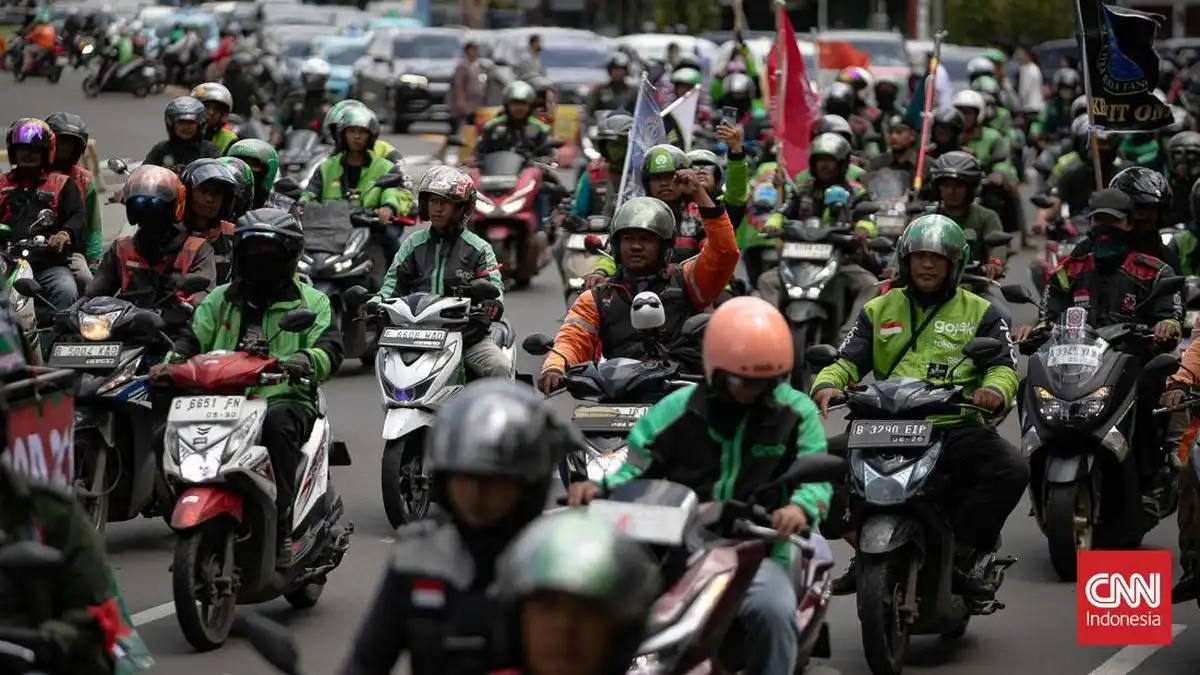 Pemerintah Dorong Kepastian Hukum Ojol demi Keselamatan Pengguna