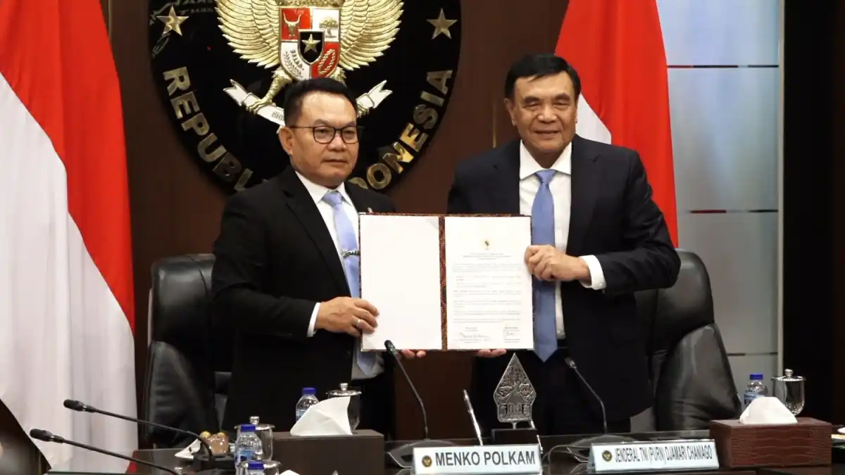 Djamari Chaniago Resmi Alihkan Jabatan Menkopolkam kepada Dudung Abdurachman