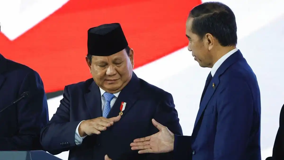 Jokowi Beberkan Isi Pertemuan Dua Jam Bersama Prabowo di Kertanegara