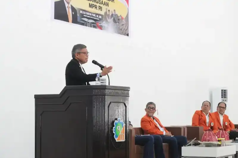 Taufan Pawe Ungkap Amanah Habibie untuk Pengembangan ITH Parepare