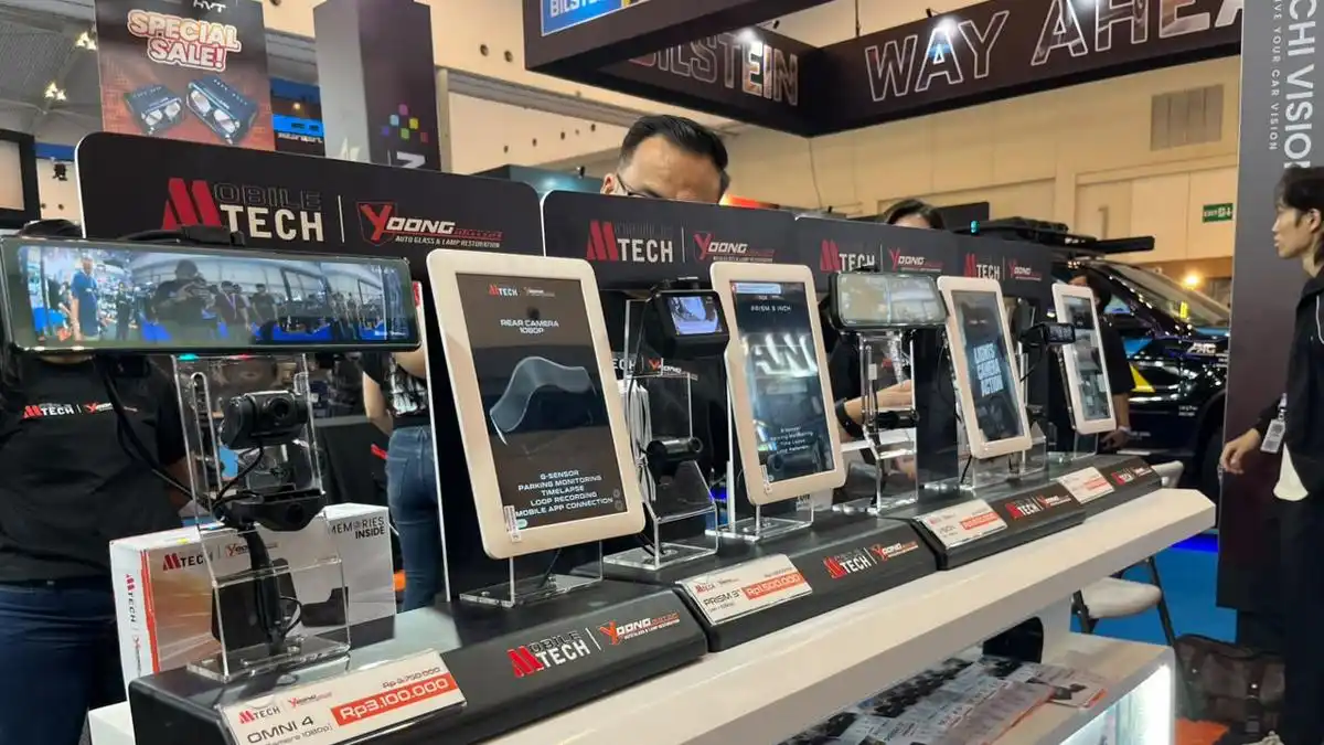 Kolaborasi MobileTech dan Yoong Motor Hadirkan Dashcam dengan Fitur Kekinian Kolaborasi MobileTech dan Yoong Motor Hadirkan Dashcam dengan Fitur Kekinian