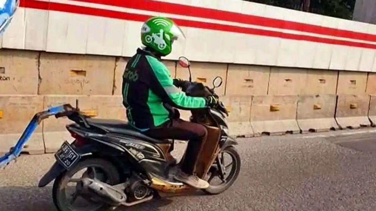 Komdigi Susun Acuan Tarif Pengiriman Ojol untuk Makanan dan Barang