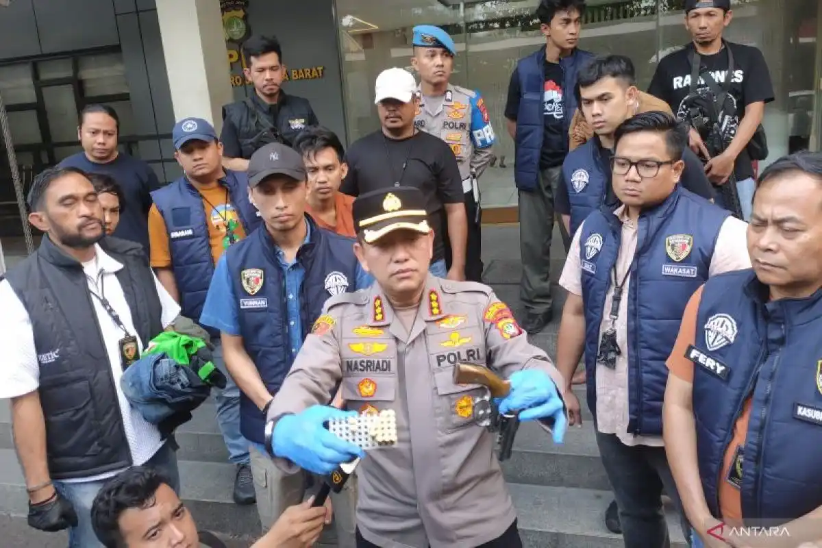 Pelarian Dua Pelaku Curanmor Bersenjata Berujung Penembakan di Lampung Timur