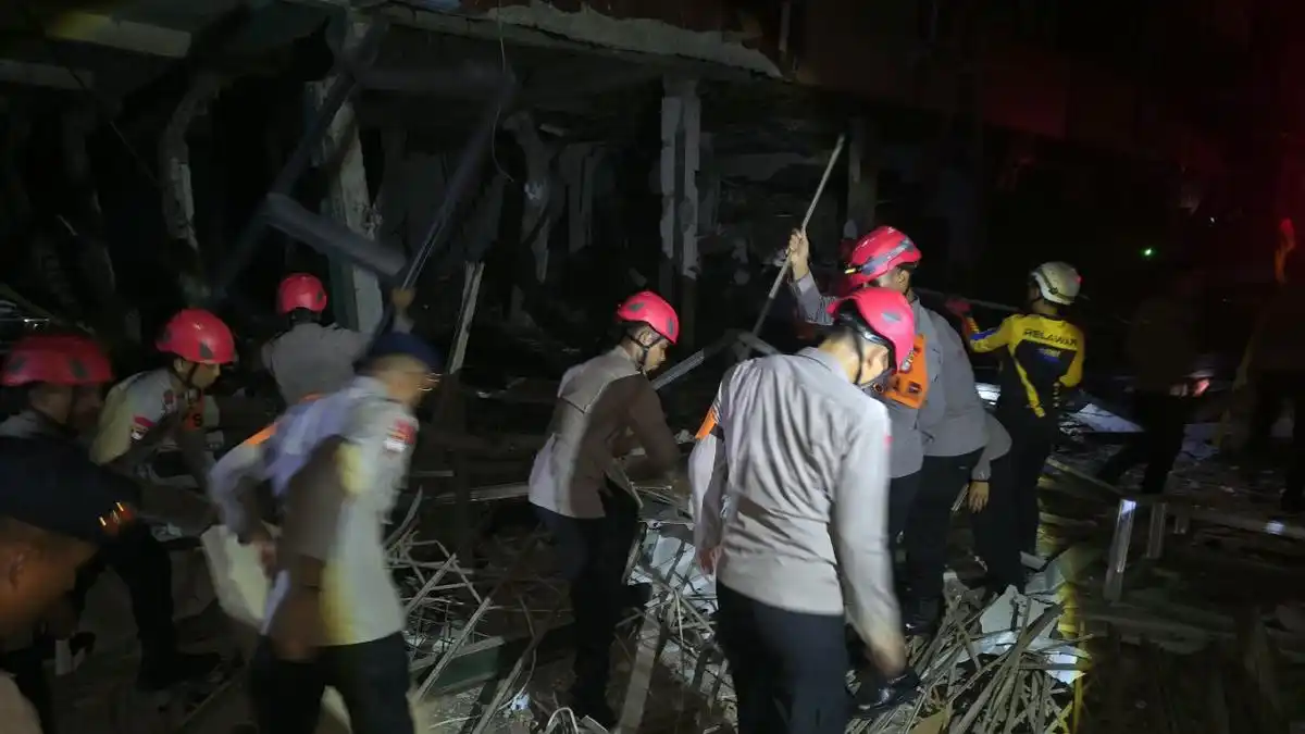 Ledakan di Pertokoan Pasar Cimanggis, 50 Personel Brimob Dikerahkan
