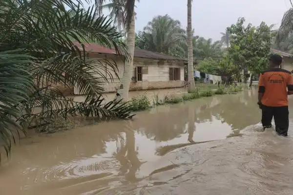 Banjir di Simalungun Rendam 90 Rumah, 128 Keluarga Terdampak